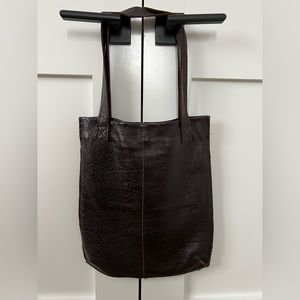 Italian leather tote bag. Chocolate brown. Zip inside + pocket inside. Florence